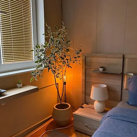 Rooftop Square Vanilla アパート スコピエ