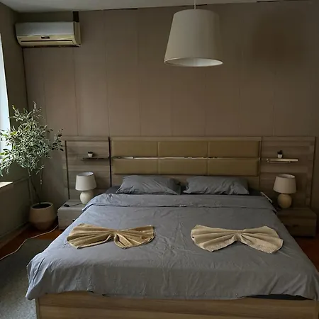 Rooftop Square Vanilla アパート