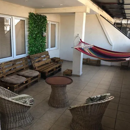 Rooftop Square Vanilla