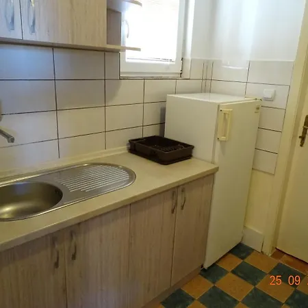 Rooftop Square Vanilla דירה *