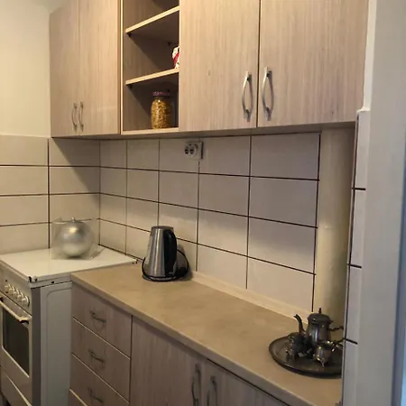 דירה Rooftop Square Vanilla סקופיה