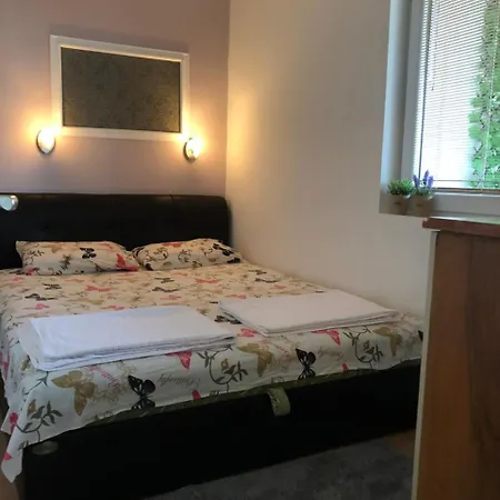 Rooftop Square Vanilla Apartment Skopje