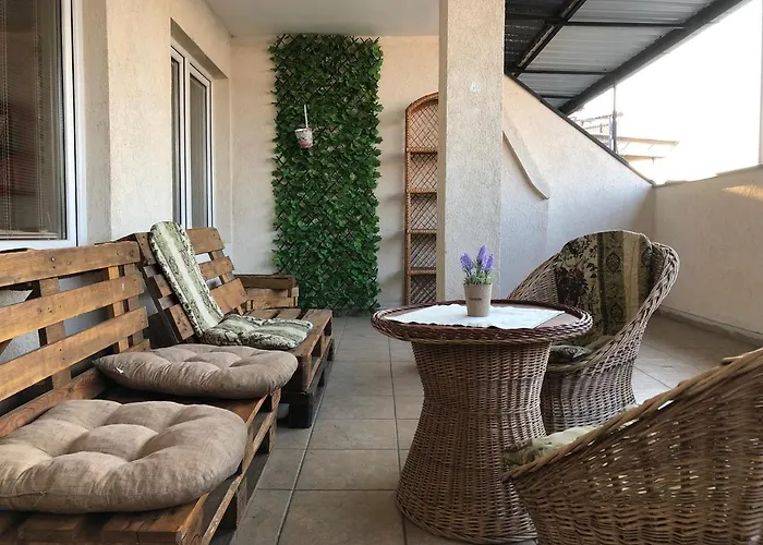 Rooftop Square Vanilla